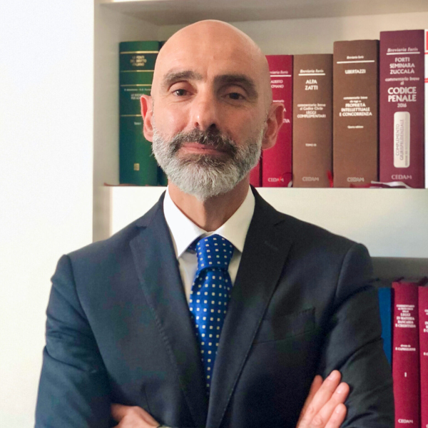 Avv. Stefano D’acunti